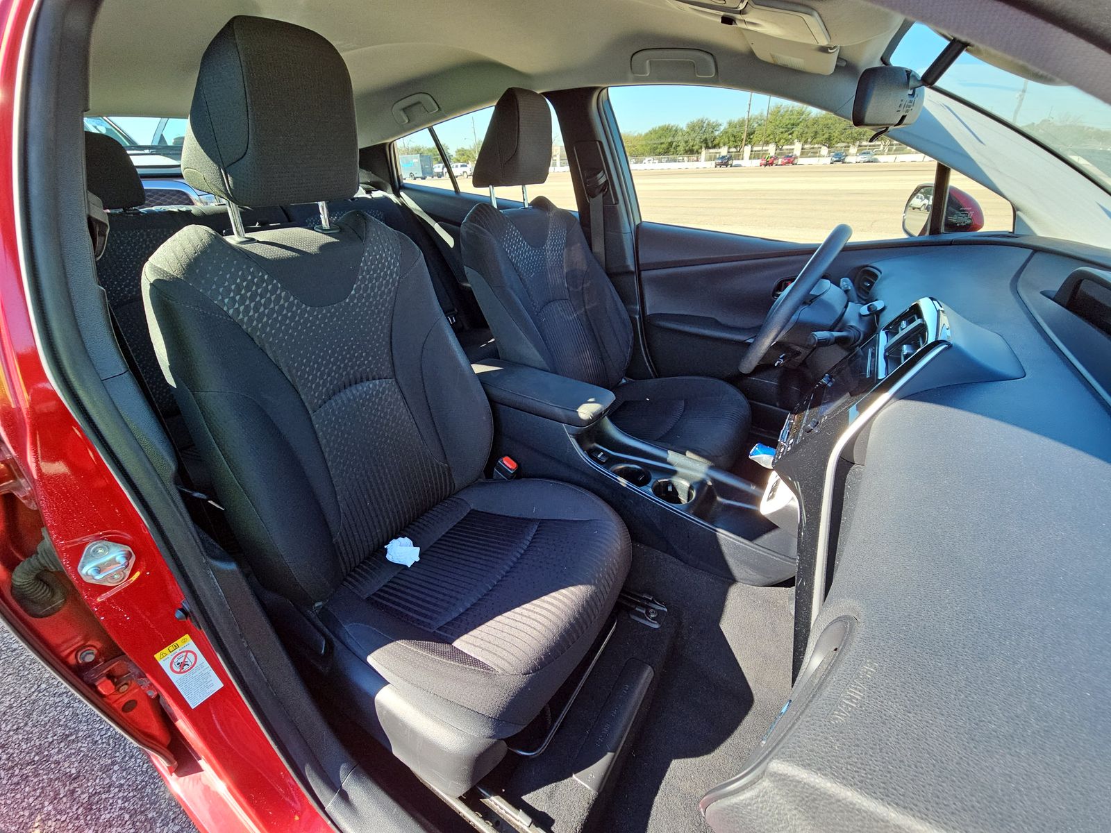 2018 Toyota Prius TWO FWD