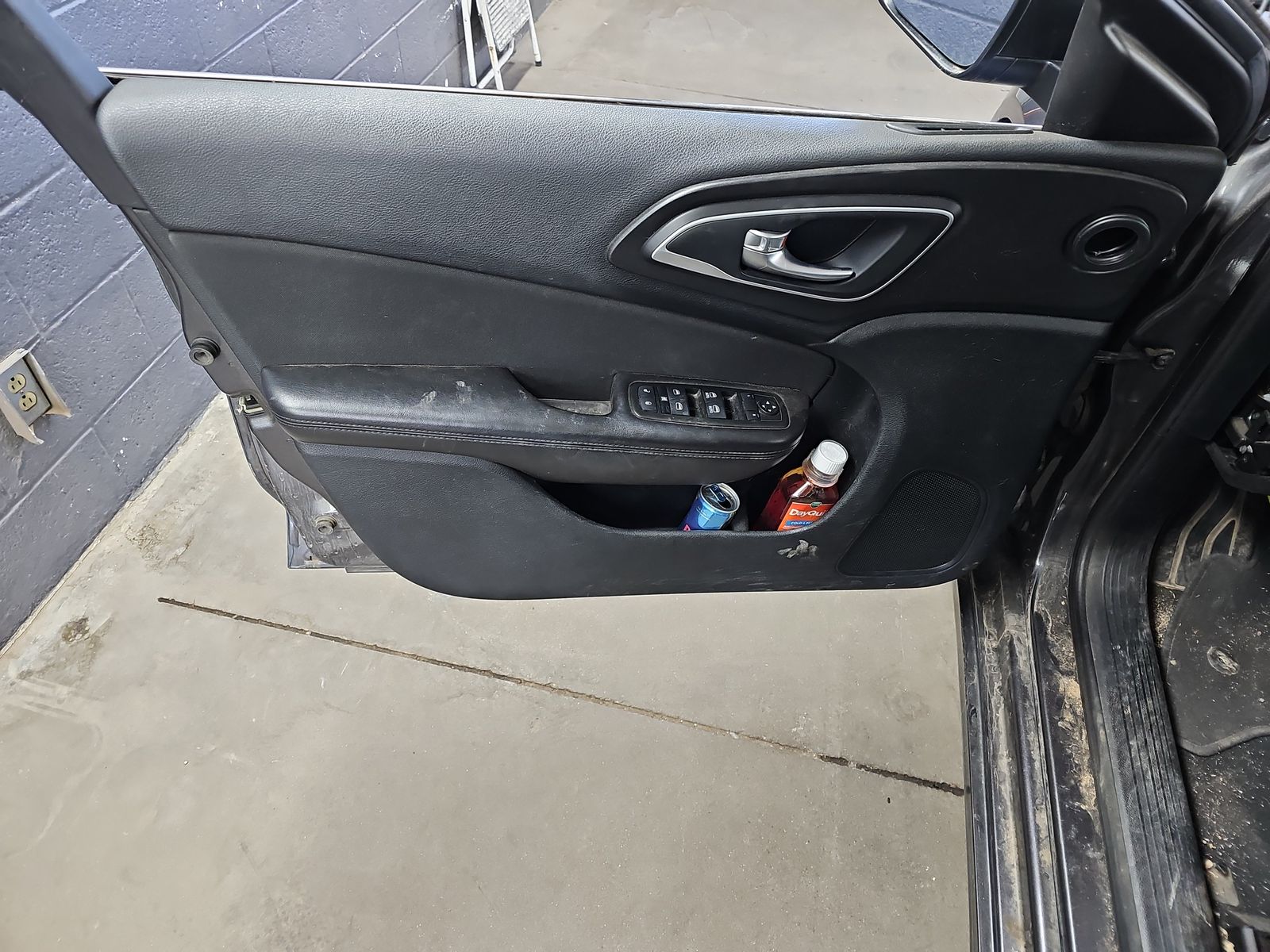 2015 Chrysler 200 LIMITED FWD