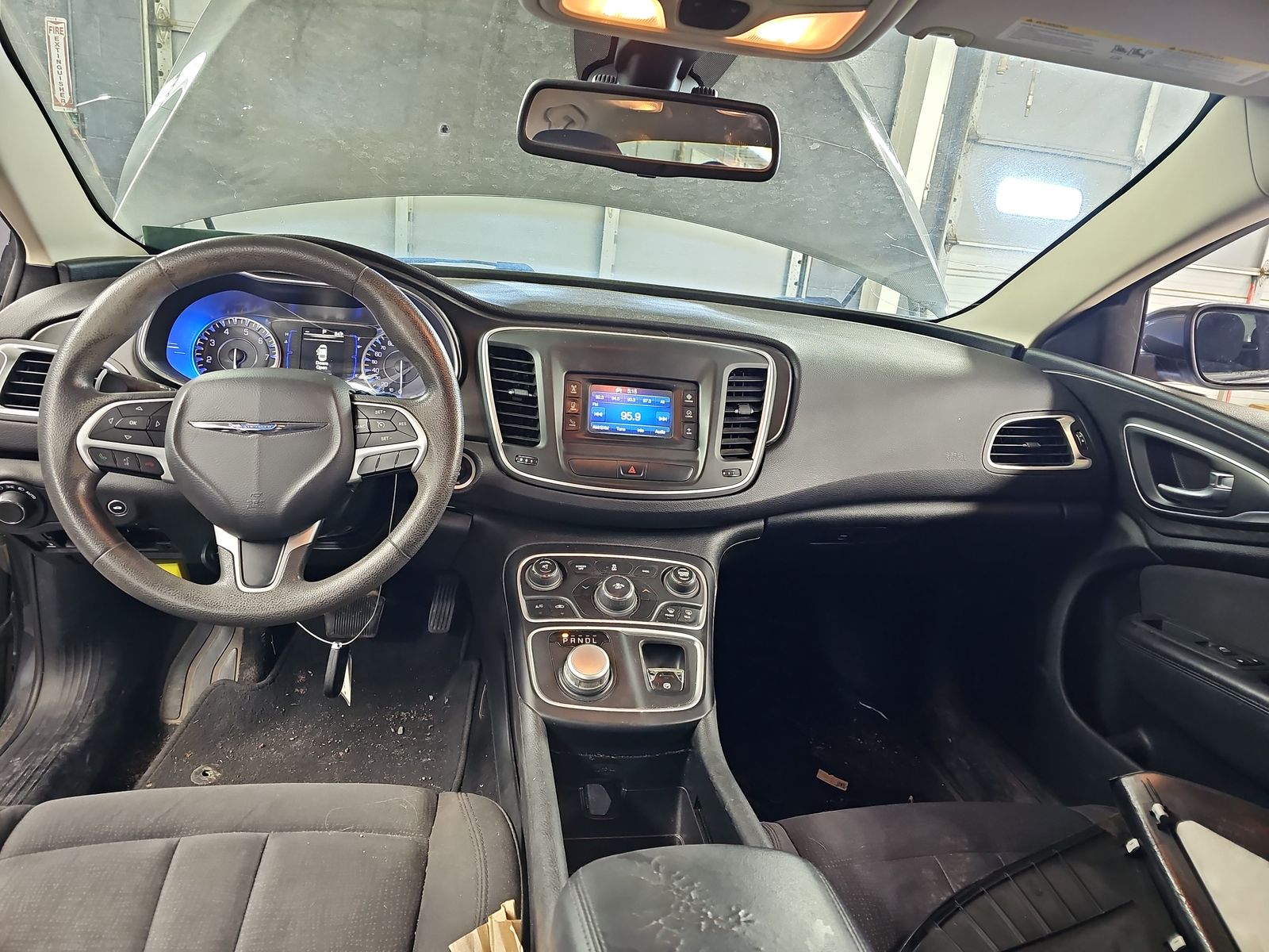 2015 Chrysler 200 LIMITED FWD