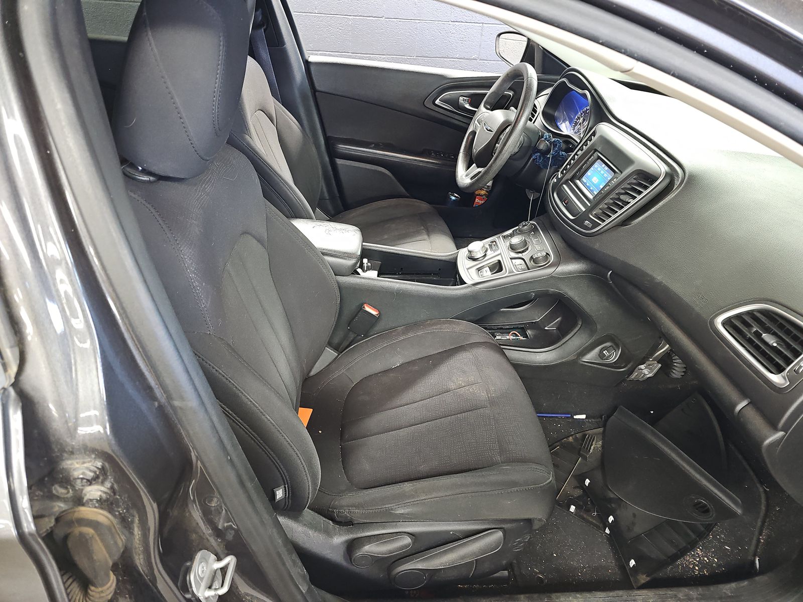 2015 Chrysler 200 LIMITED FWD