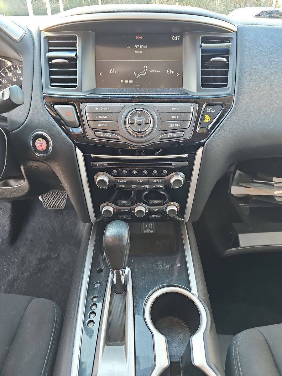 2019 Nissan Pathfinder SV AWD