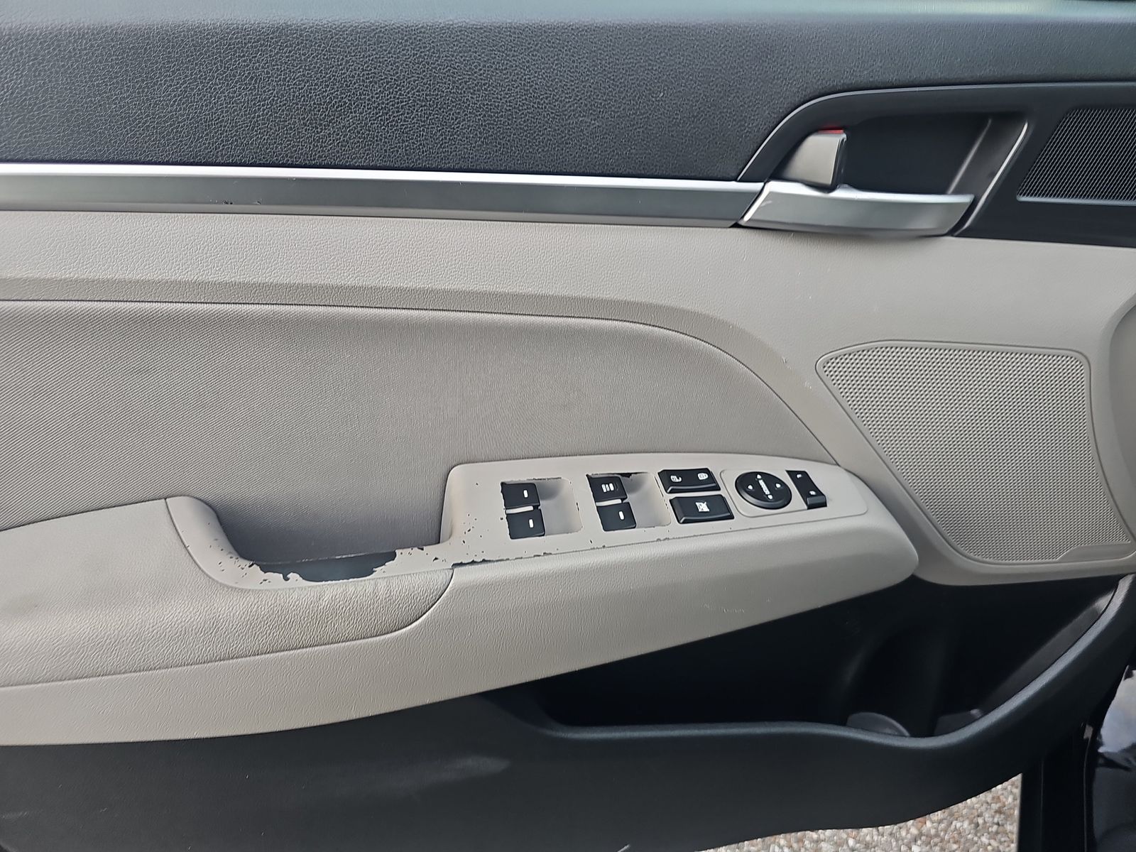 2019 Hyundai Elantra SEL FWD