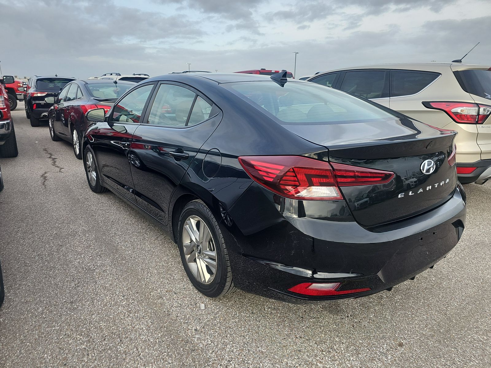 2019 Hyundai Elantra SEL FWD