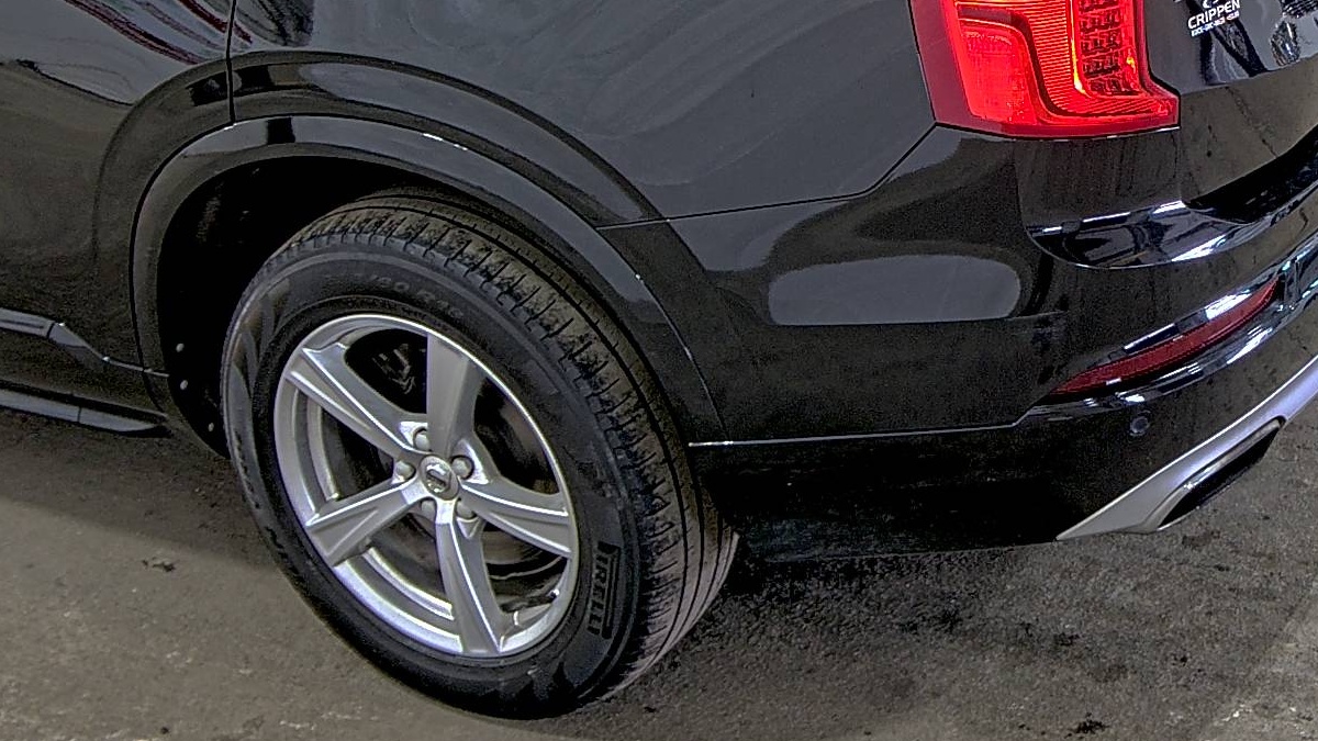 2016 Volvo XC90 T5 MOMENTM AWD