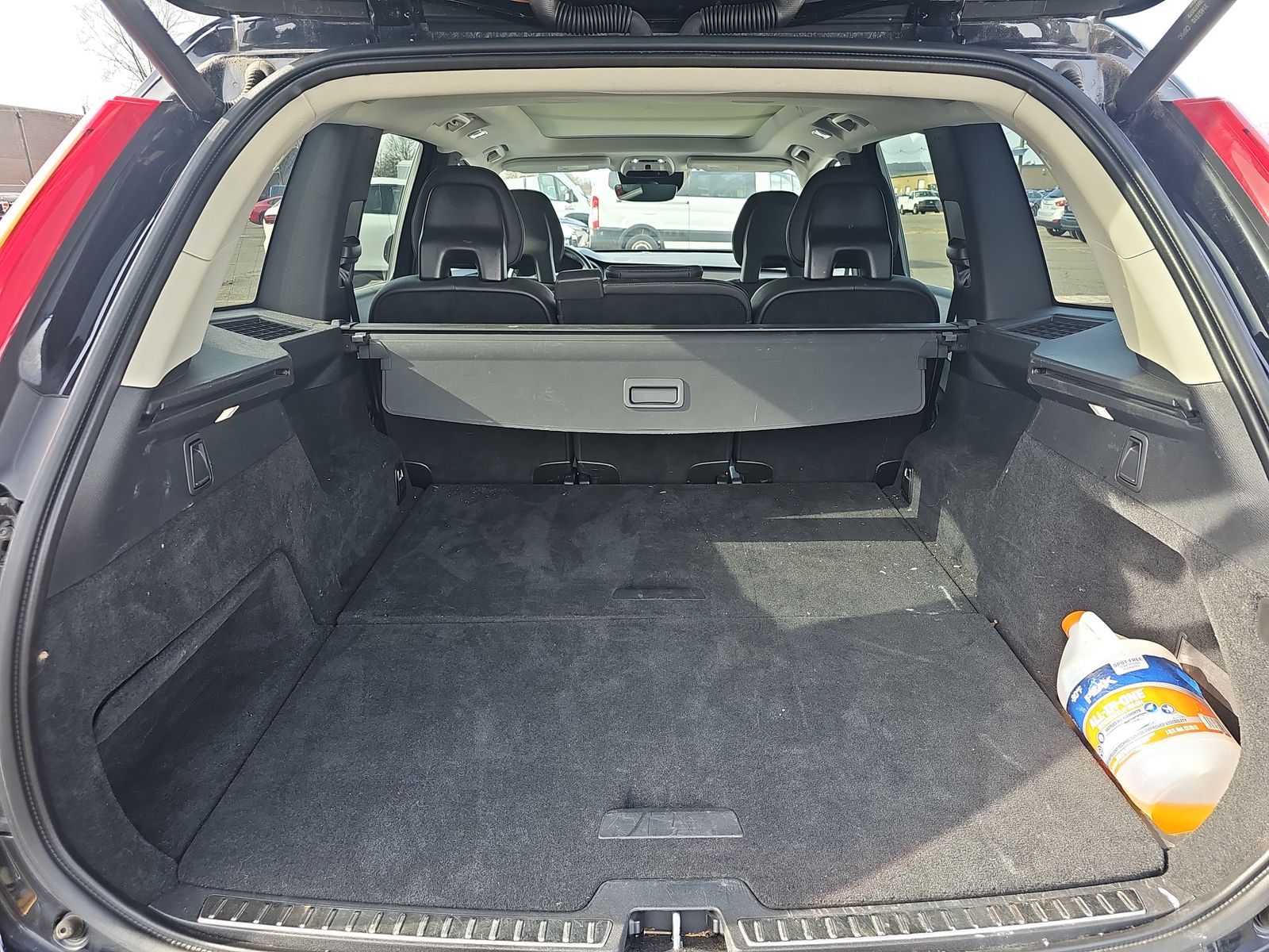 2016 Volvo XC90 T5 MOMENTM AWD