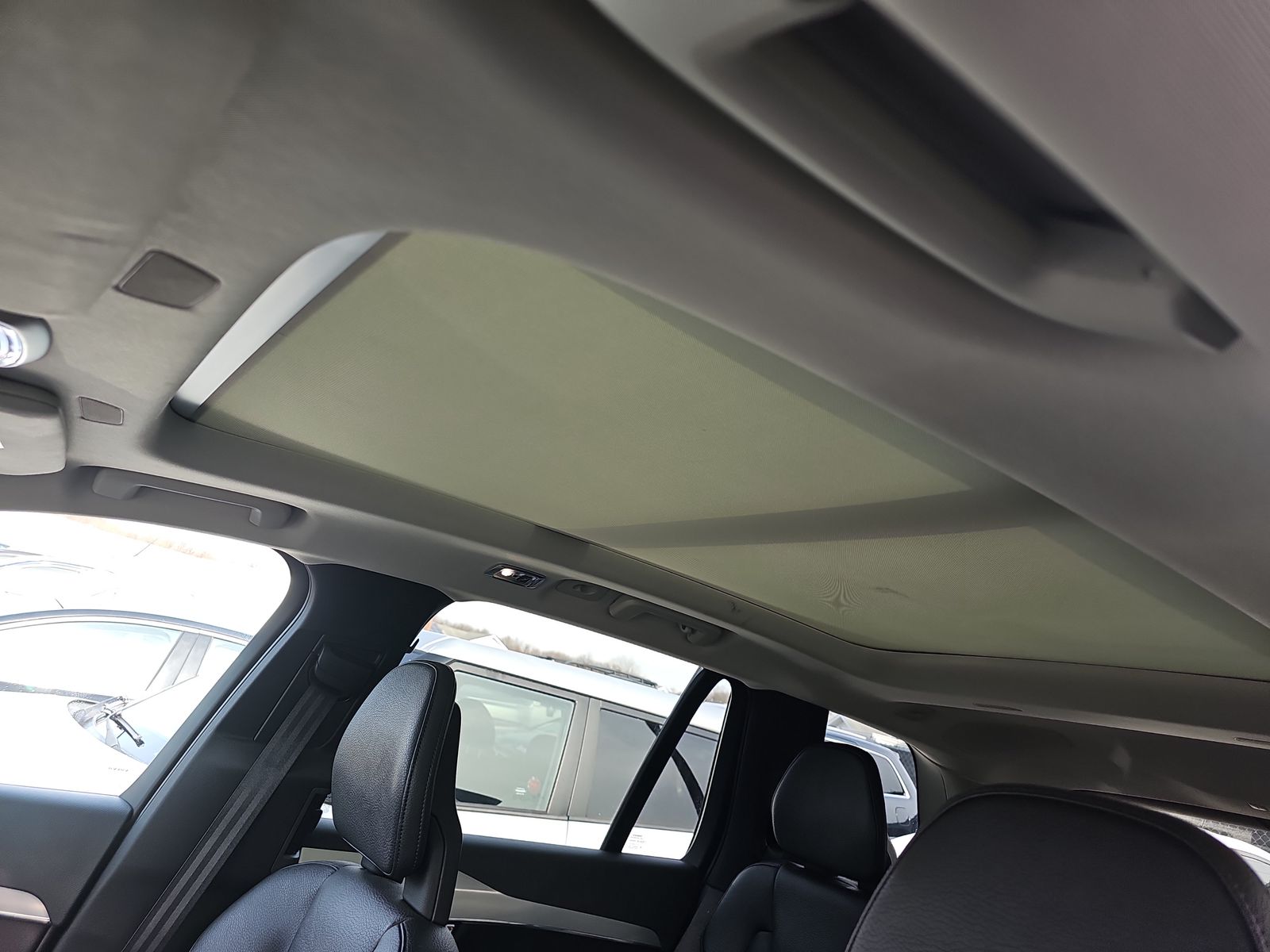 2016 Volvo XC90 T5 MOMENTM AWD