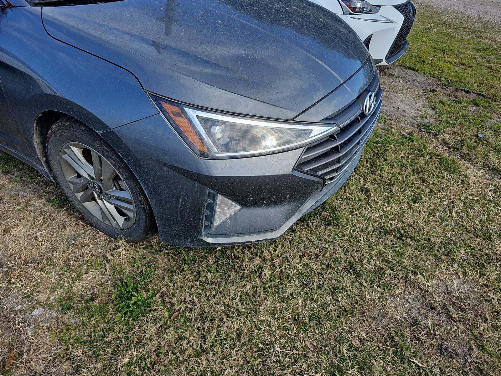 2019 Hyundai Elantra SEL FWD