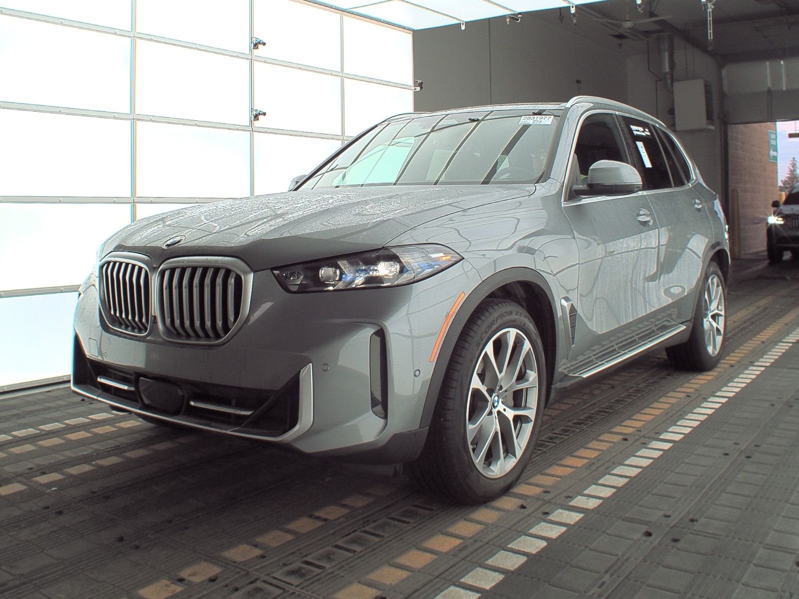 Used 2024 BMW X5 xDrive40i with VIN 5UX23EU00R9S89637 for sale in Minneapolis, Minnesota