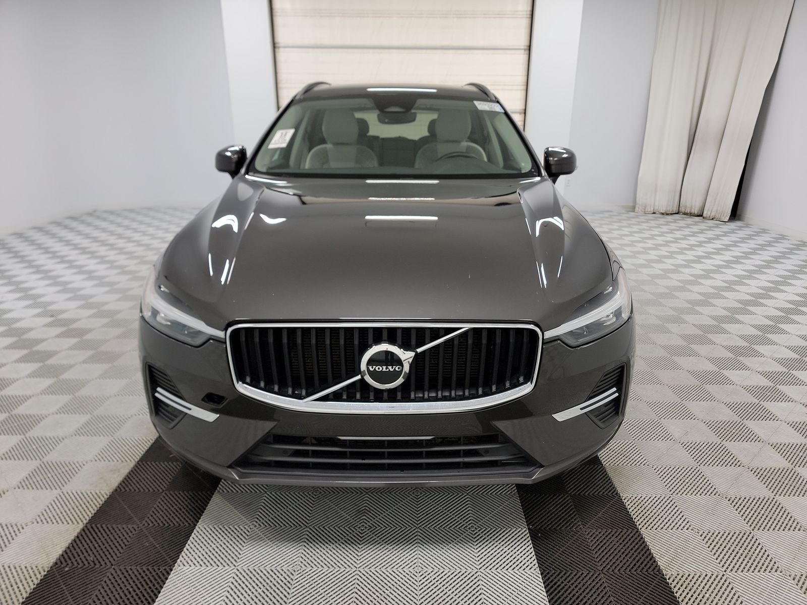 2022 Volvo XC60 MOMENTUM AWD