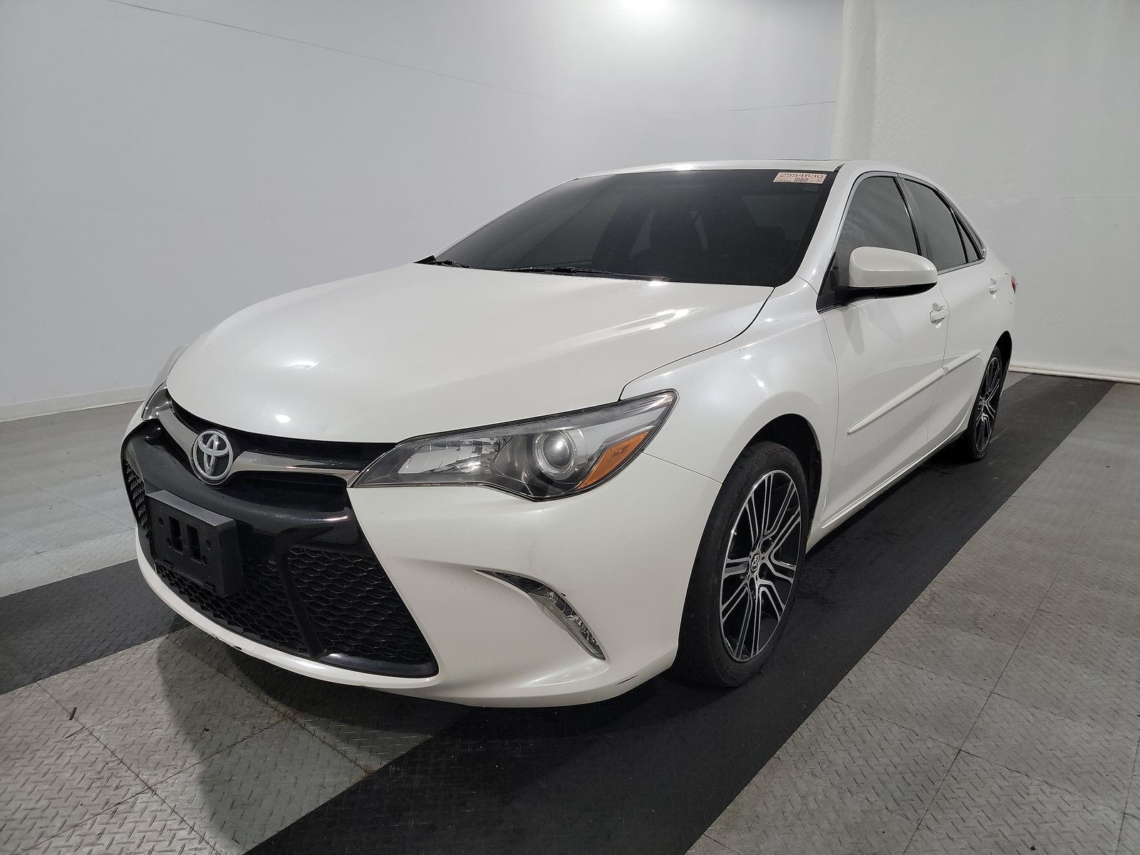 2016 Toyota Camry SE Special Edition FWD
