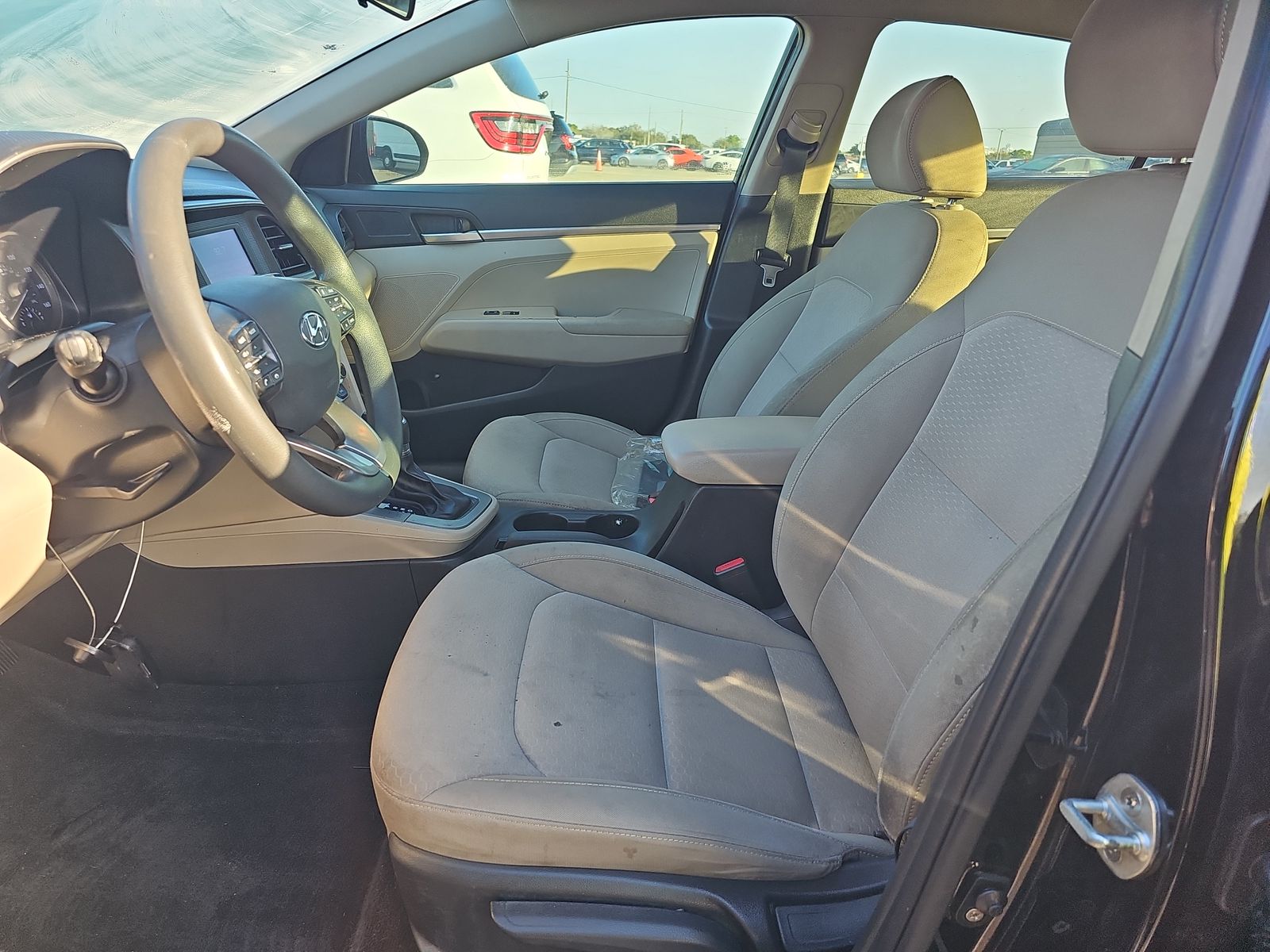 2020 Hyundai Elantra SE FWD