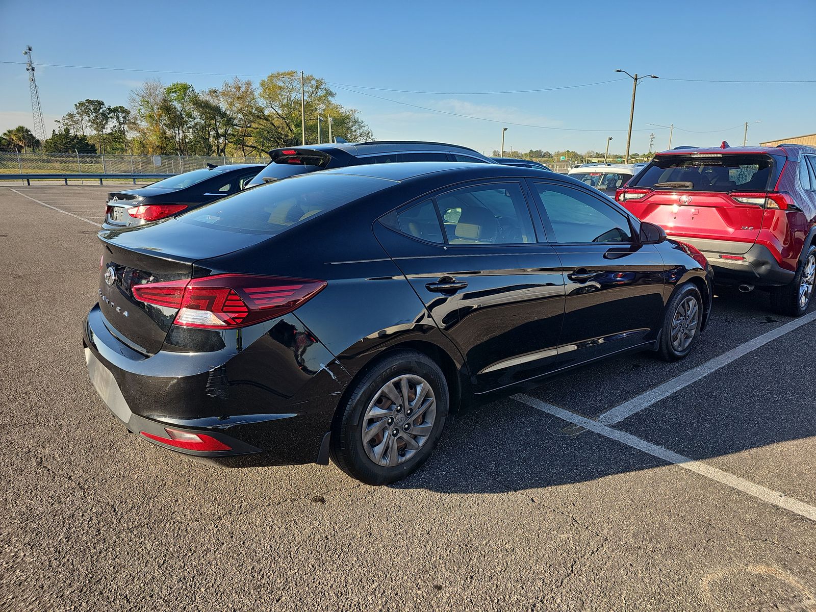 2020 Hyundai Elantra SE FWD
