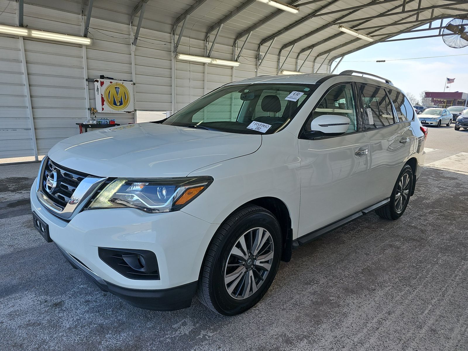 2017 Nissan Pathfinder SV AWD
