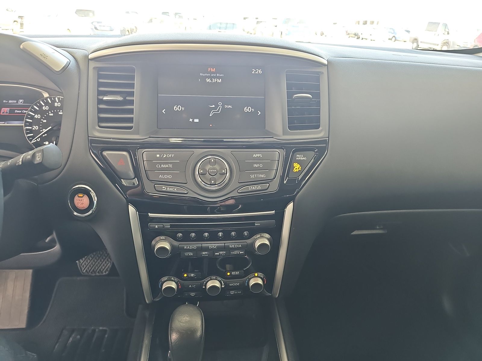 2017 Nissan Pathfinder SV AWD