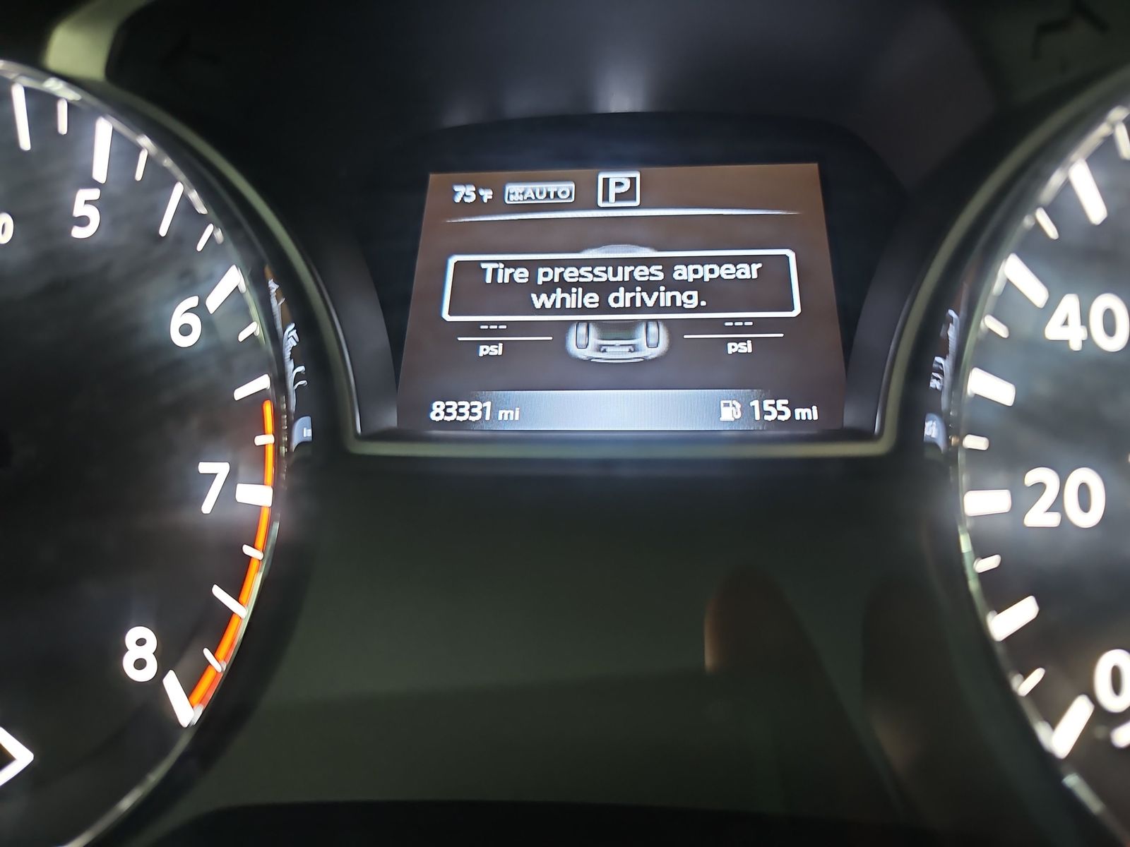 2017 Nissan Pathfinder SV AWD