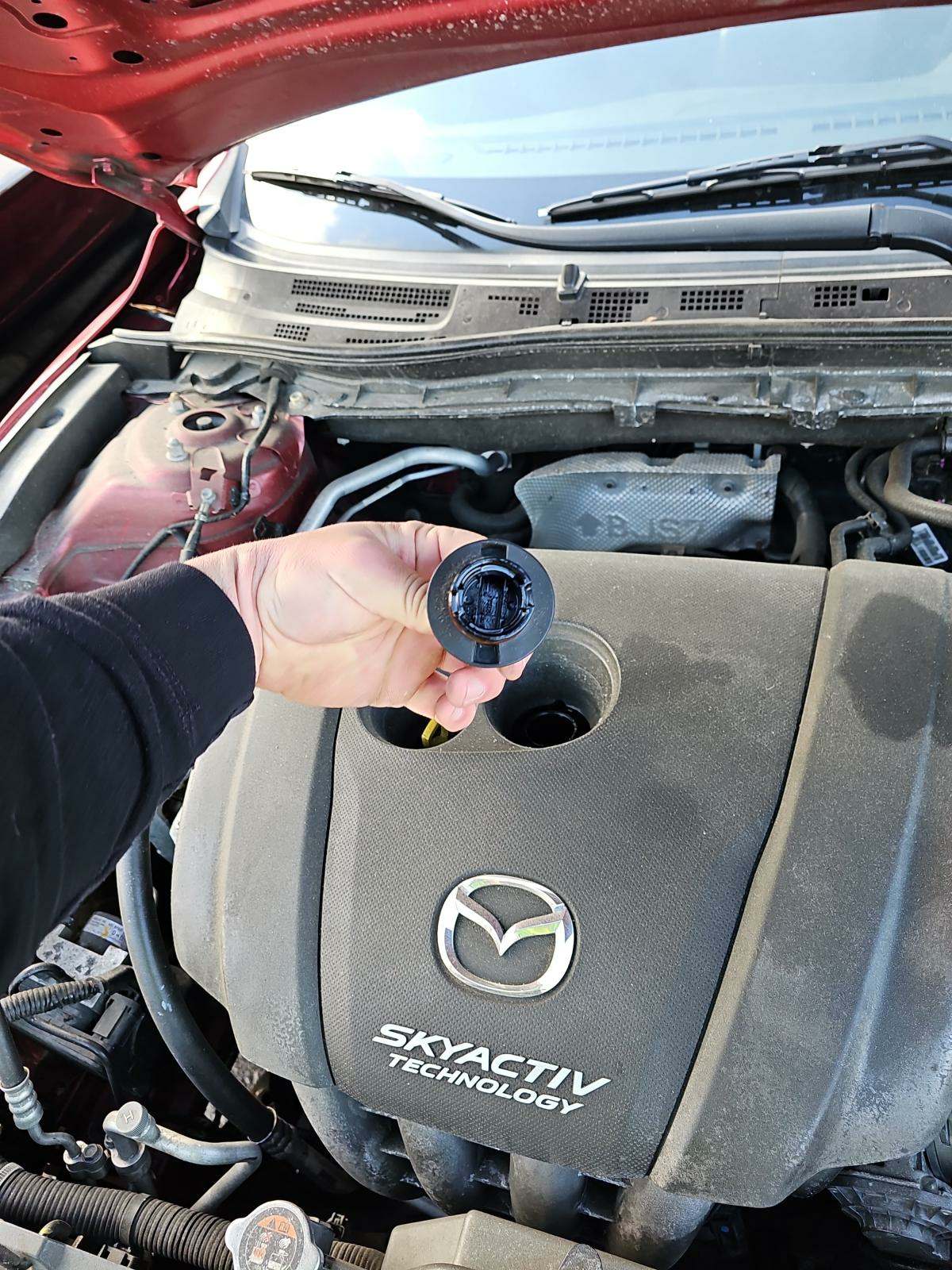 2017 MAZDA MAZDA3 Sport FWD