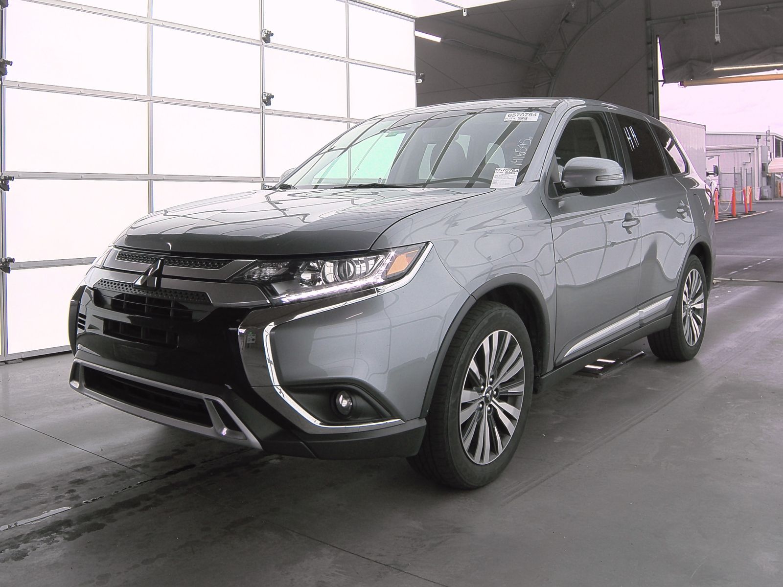 2020 Mitsubishi Outlander SE FWD