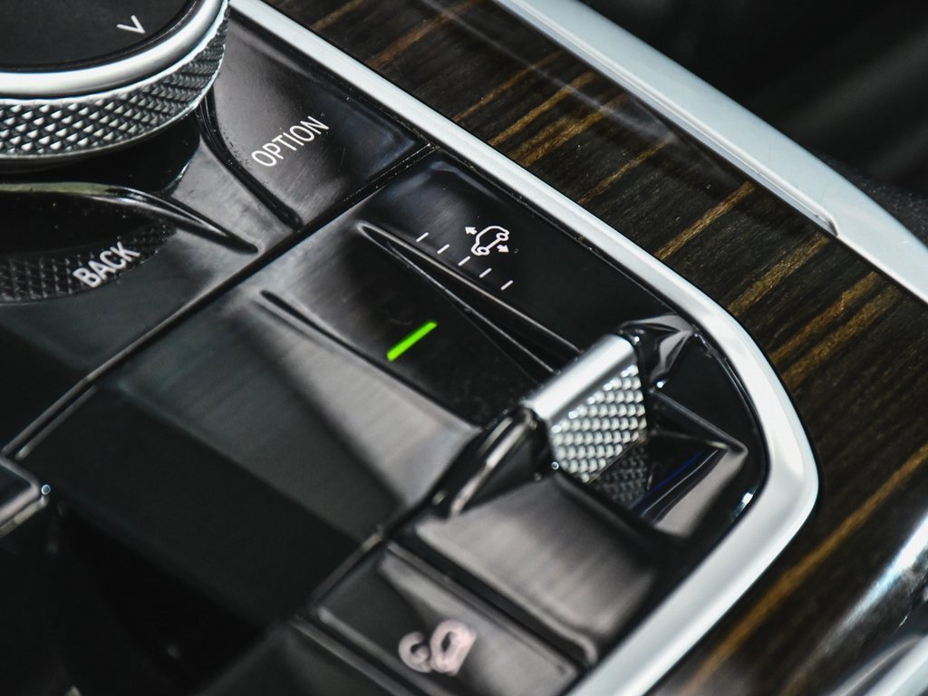 2021 BMW X7 xDrive40i AWD