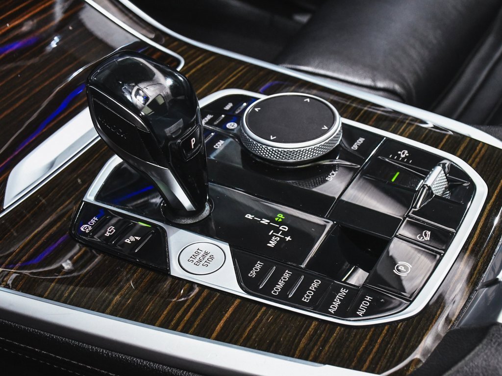 2021 BMW X7 xDrive40i AWD
