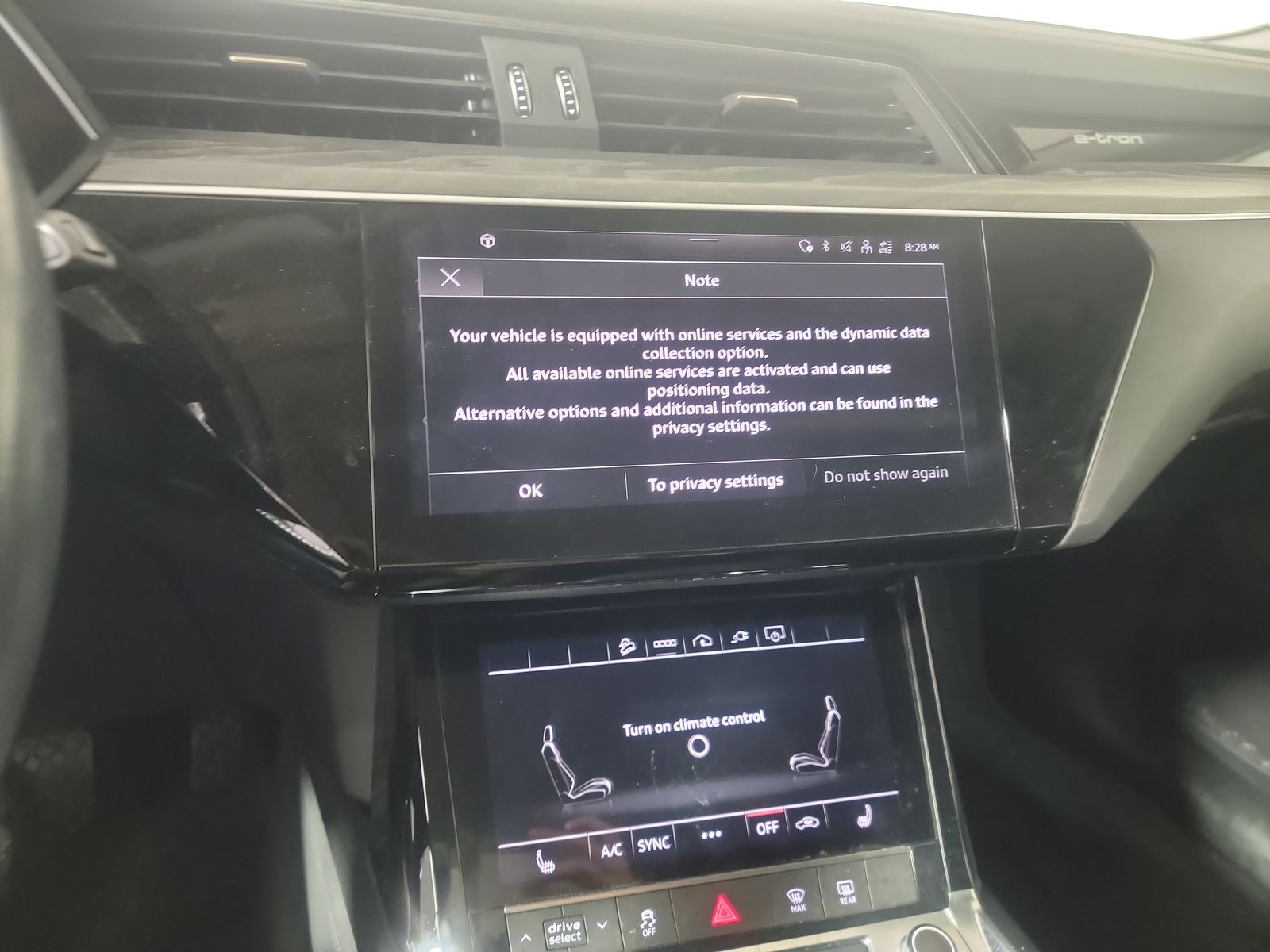 2021 Audi e-tron Premium AWD