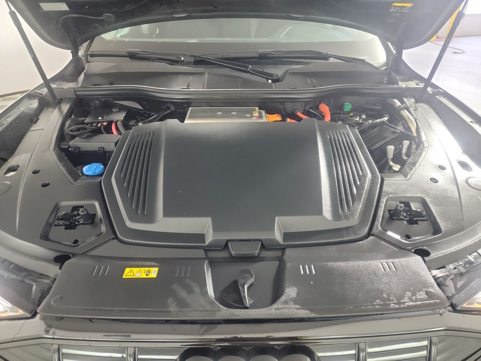 2021 Audi e-tron Premium AWD