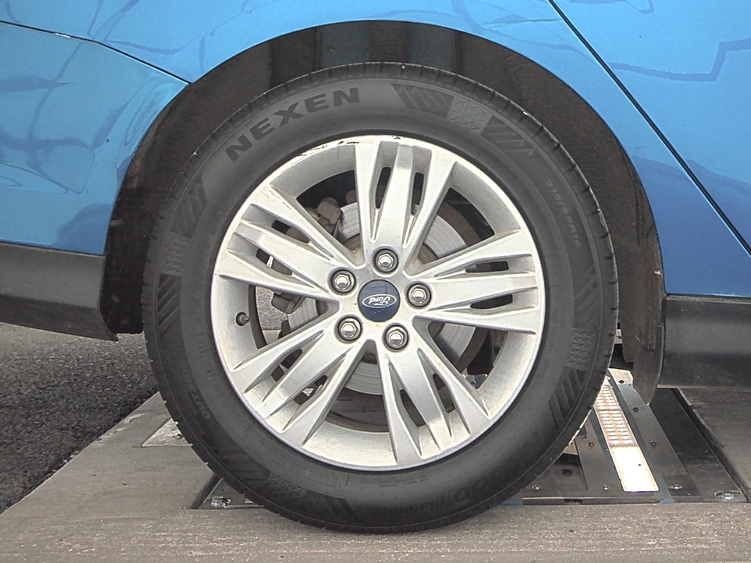 2012 Ford Focus SEL FWD