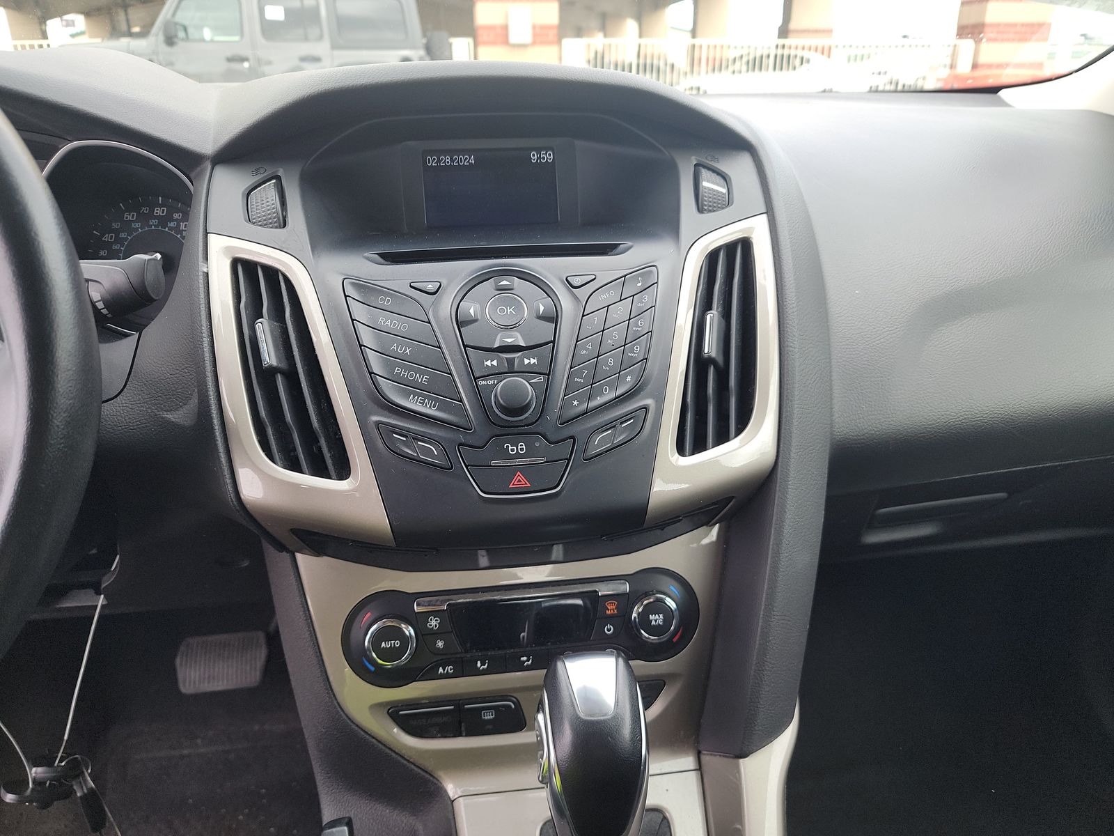 2012 Ford Focus SEL FWD