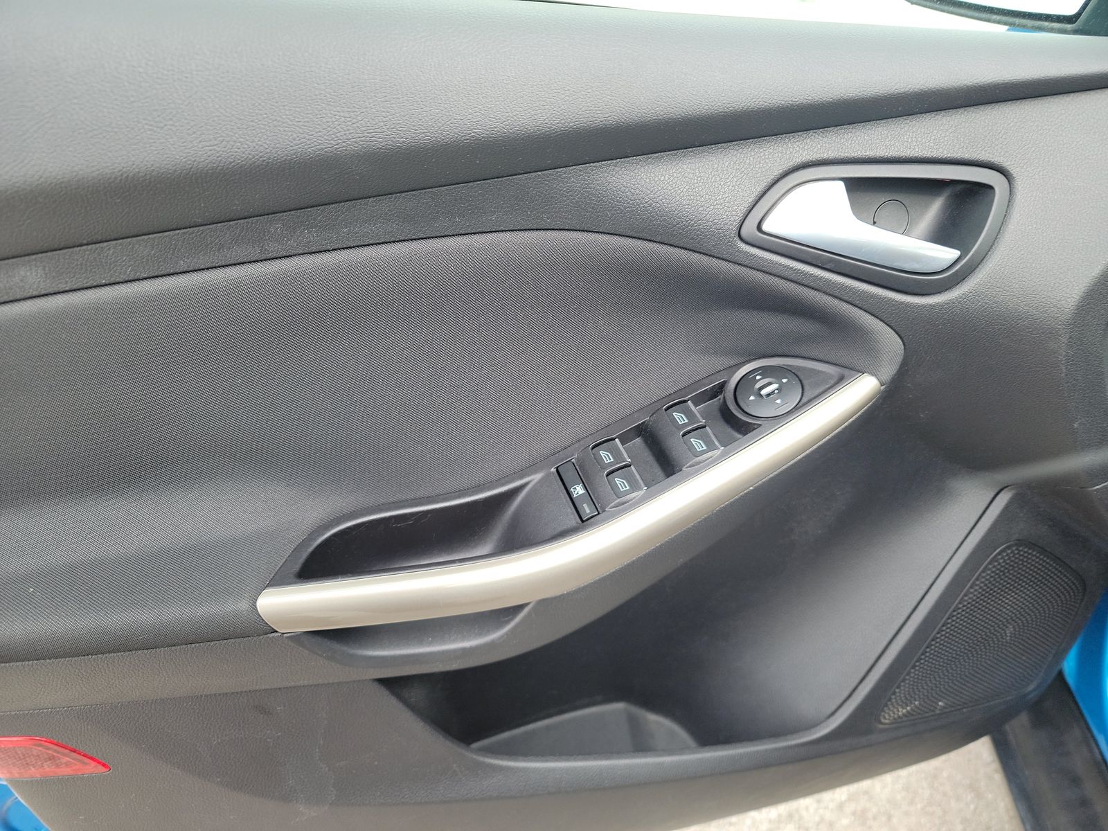 2012 Ford Focus SEL FWD