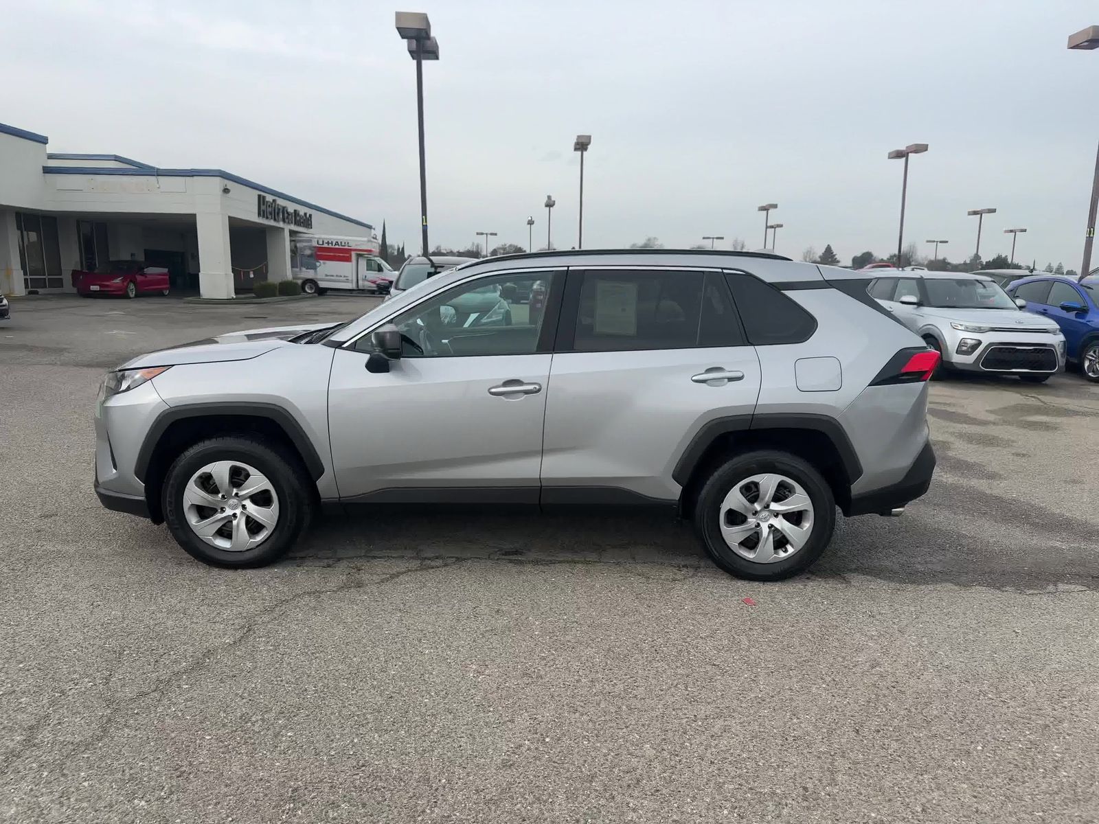 2021 Toyota RAV4 LE FWD