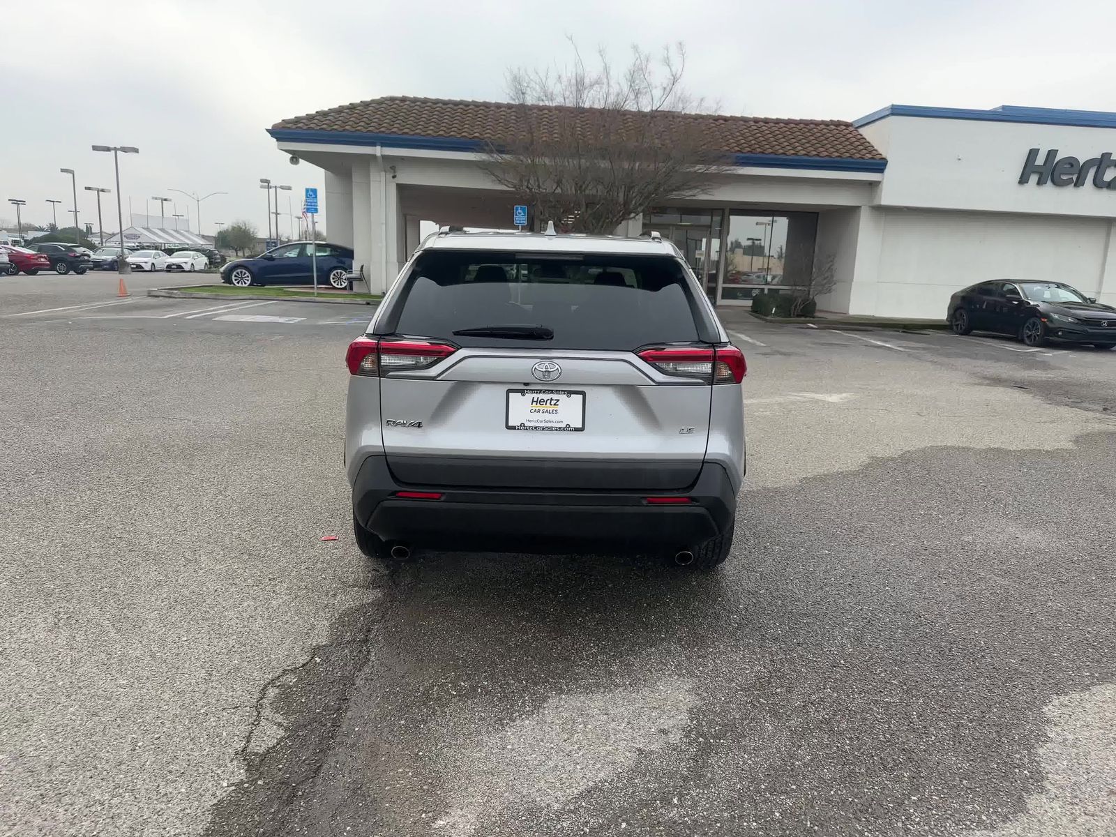 2021 Toyota RAV4 LE FWD