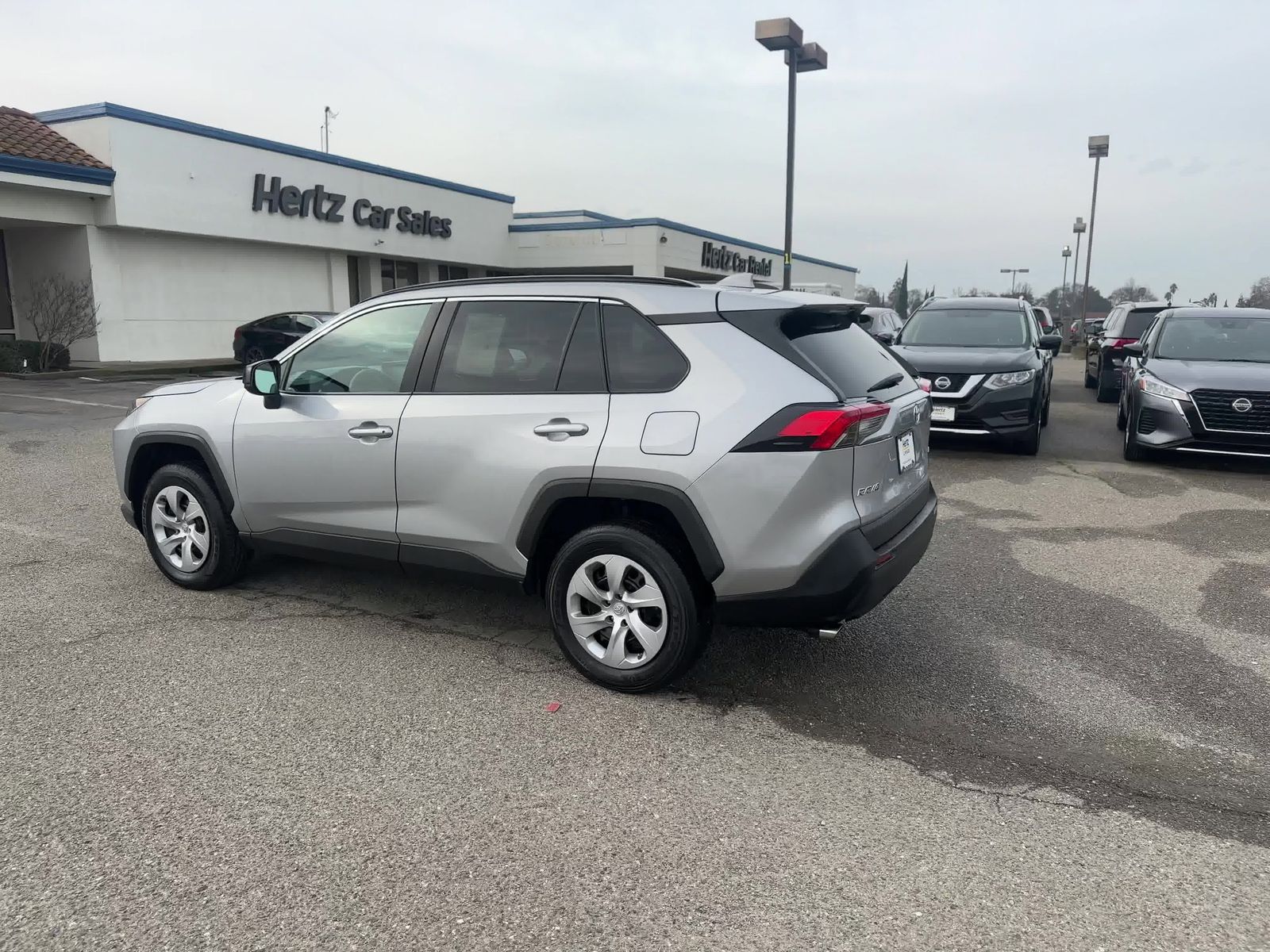 2021 Toyota RAV4 LE FWD