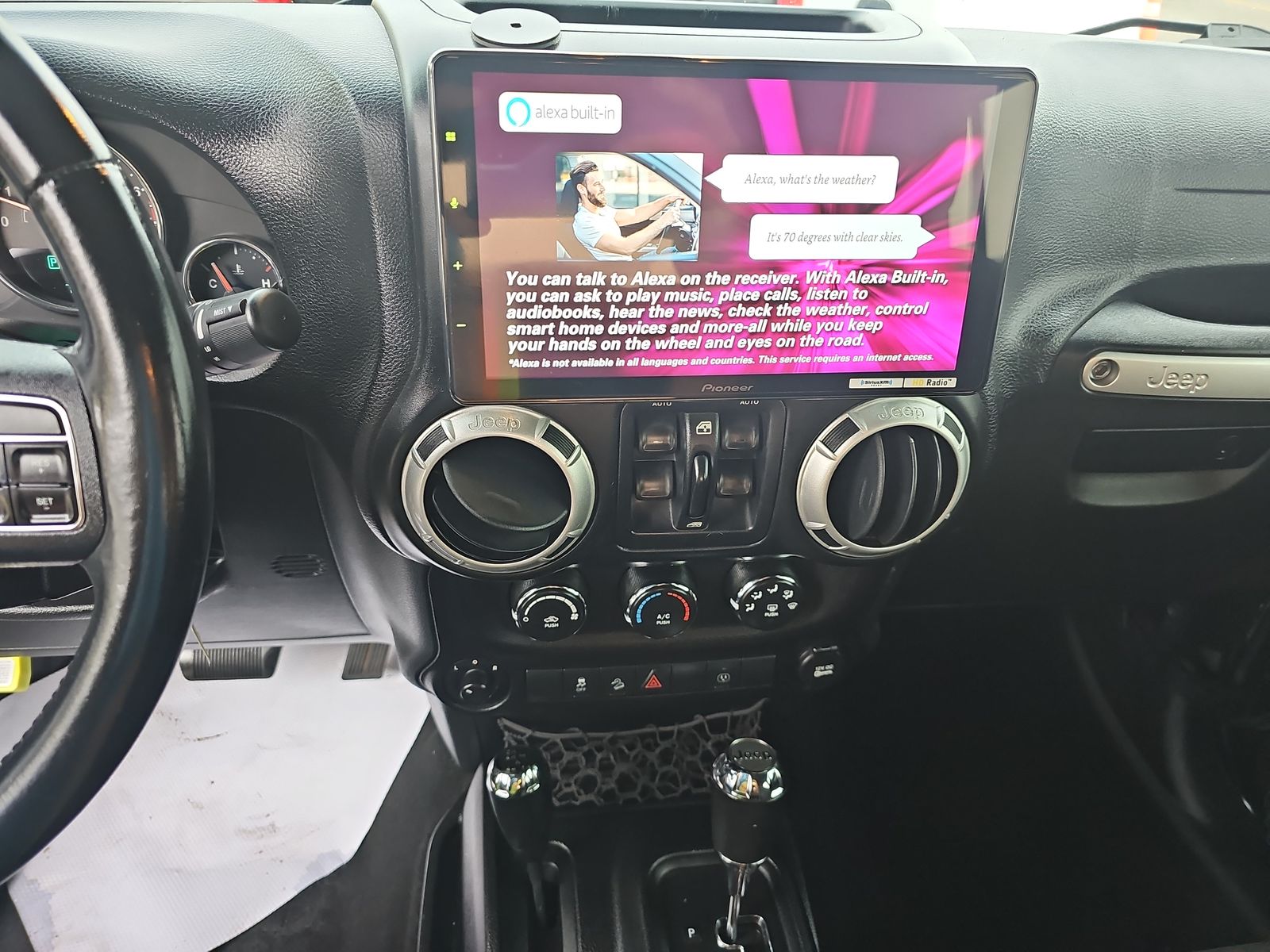 2015 Jeep Wrangler SAHARA AWD