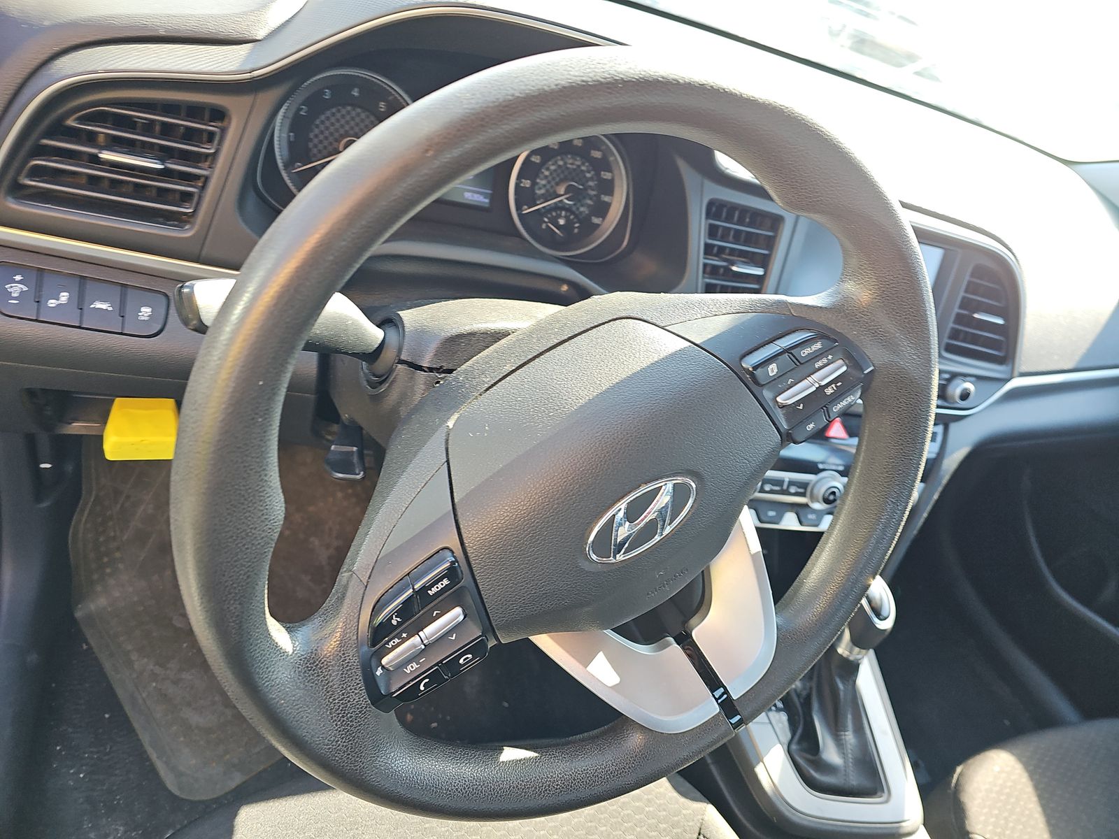 2020 Hyundai Elantra SEL FWD