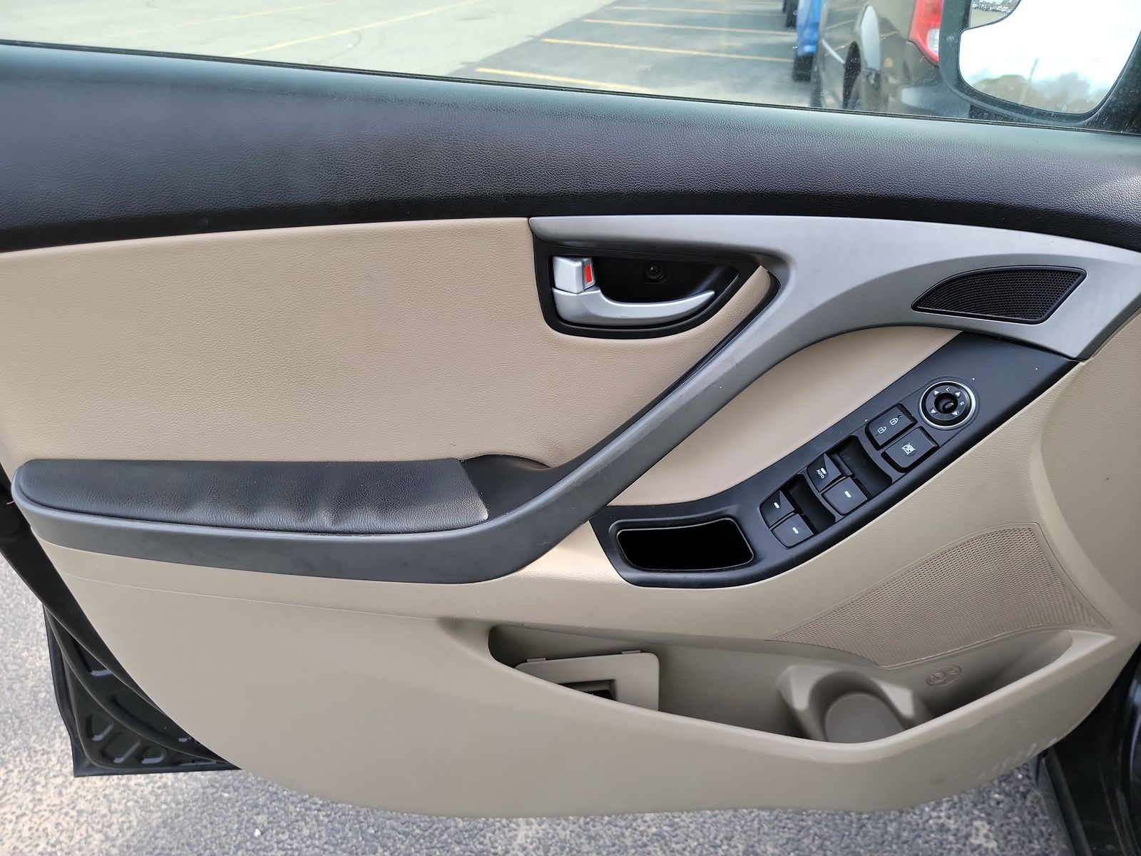 2016 Hyundai Elantra LIMITED FWD