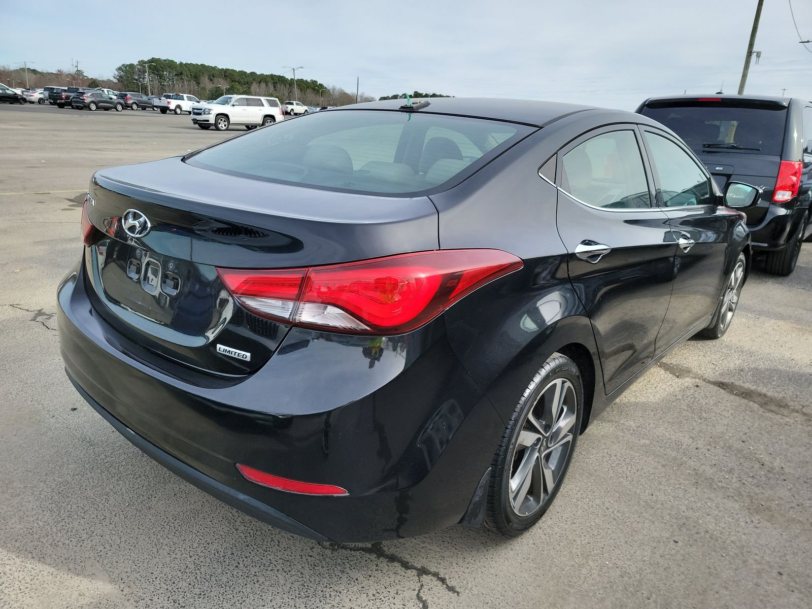 2016 Hyundai Elantra LIMITED FWD