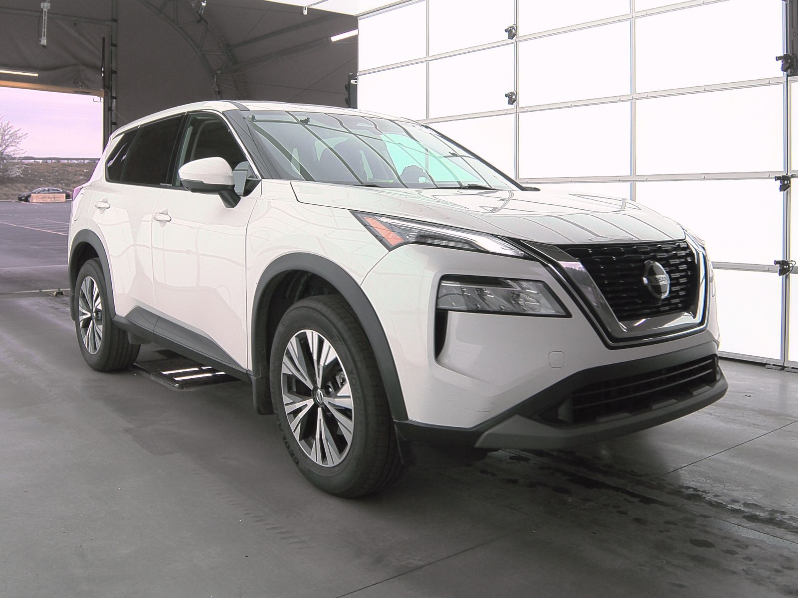 2021 Nissan Rogue SV FWD