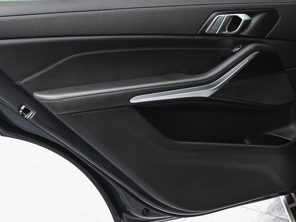 2021 BMW X7 xDrive40i AWD