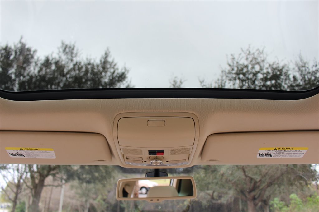 2017 Volkswagen Tiguan 2.0T Wolfsburg Edition FWD