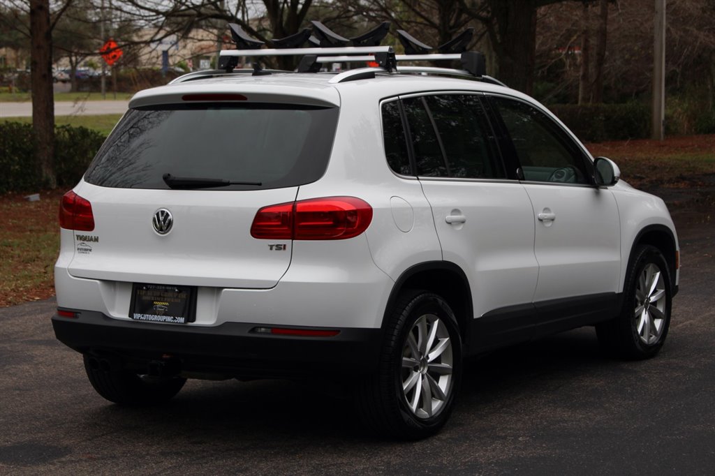 2017 Volkswagen Tiguan 2.0T Wolfsburg Edition FWD