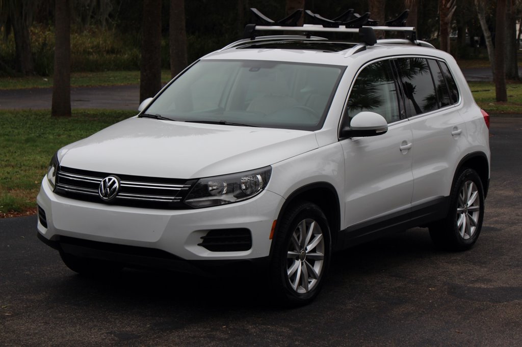 2017 Volkswagen Tiguan 2.0T Wolfsburg Edition FWD