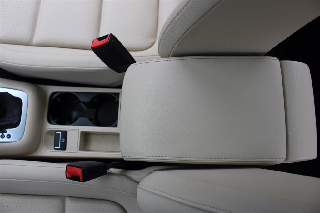 2017 Volkswagen Tiguan 2.0T Wolfsburg Edition FWD