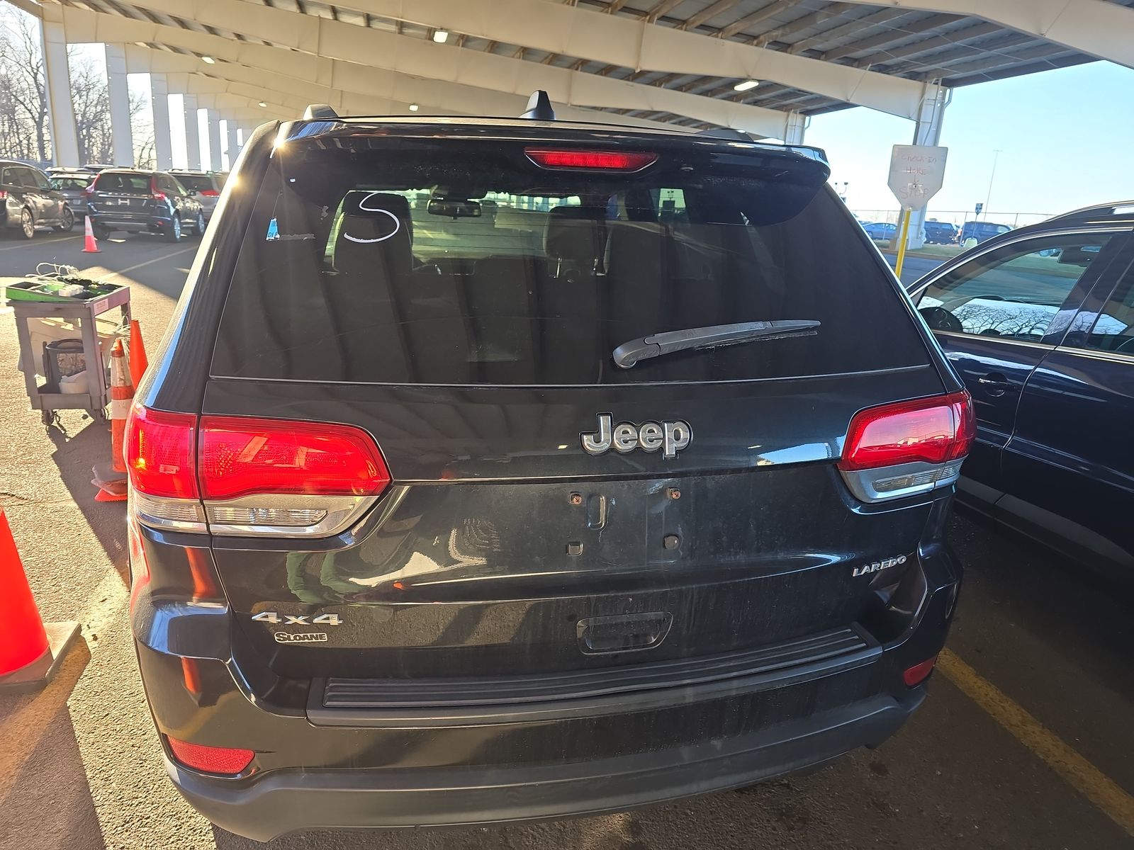 2014 Jeep Grand Cherokee LAREDO AWD