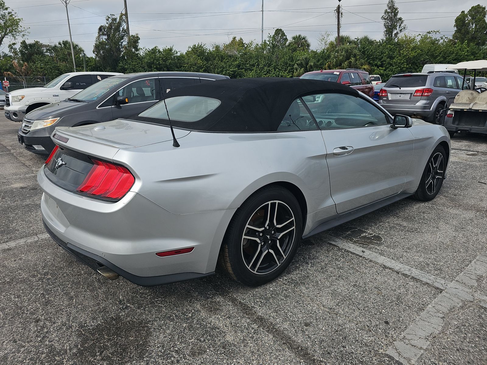 2018 Ford Mustang EcoBoost Premium RWD
