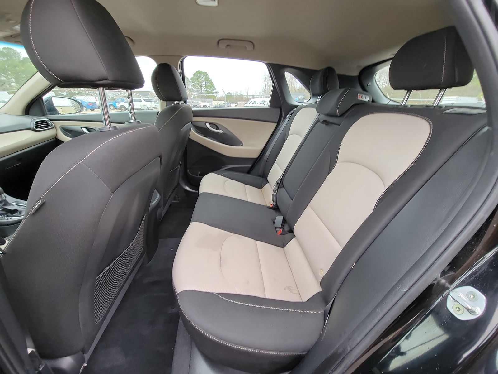 2018 Hyundai Elantra  FWD
