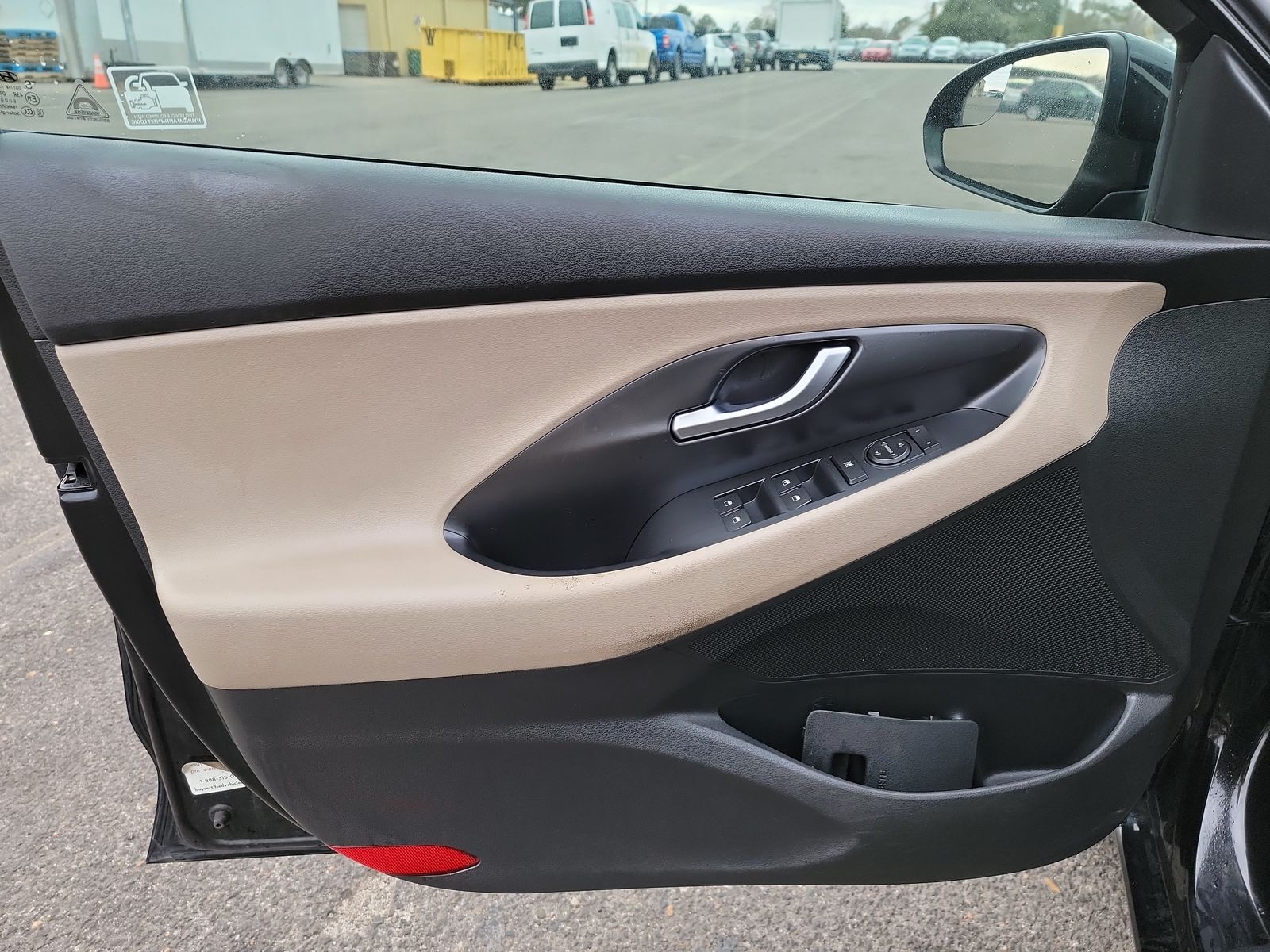 2018 Hyundai Elantra  FWD