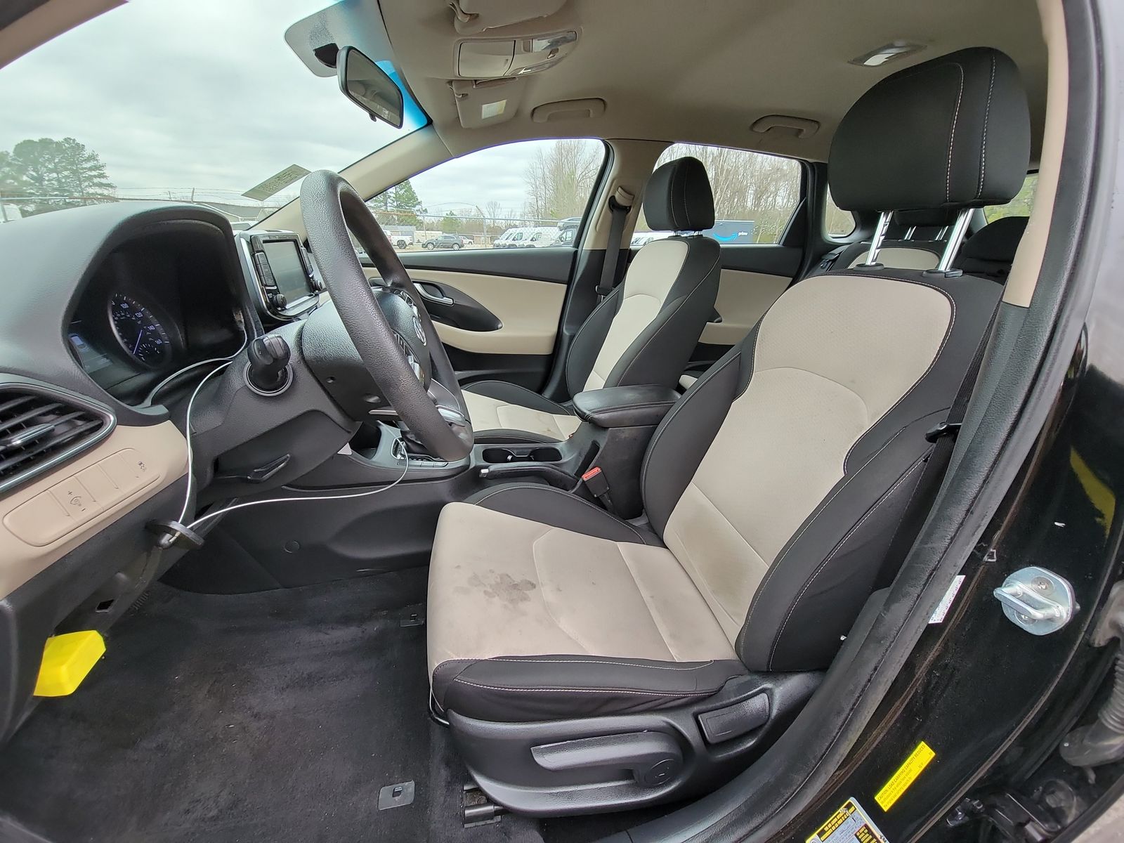 2018 Hyundai Elantra  FWD