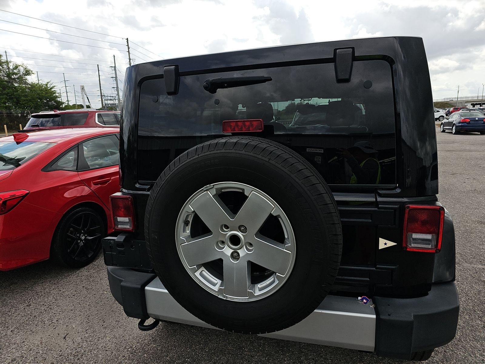 2012 Jeep Wrangler SAHARA AWD