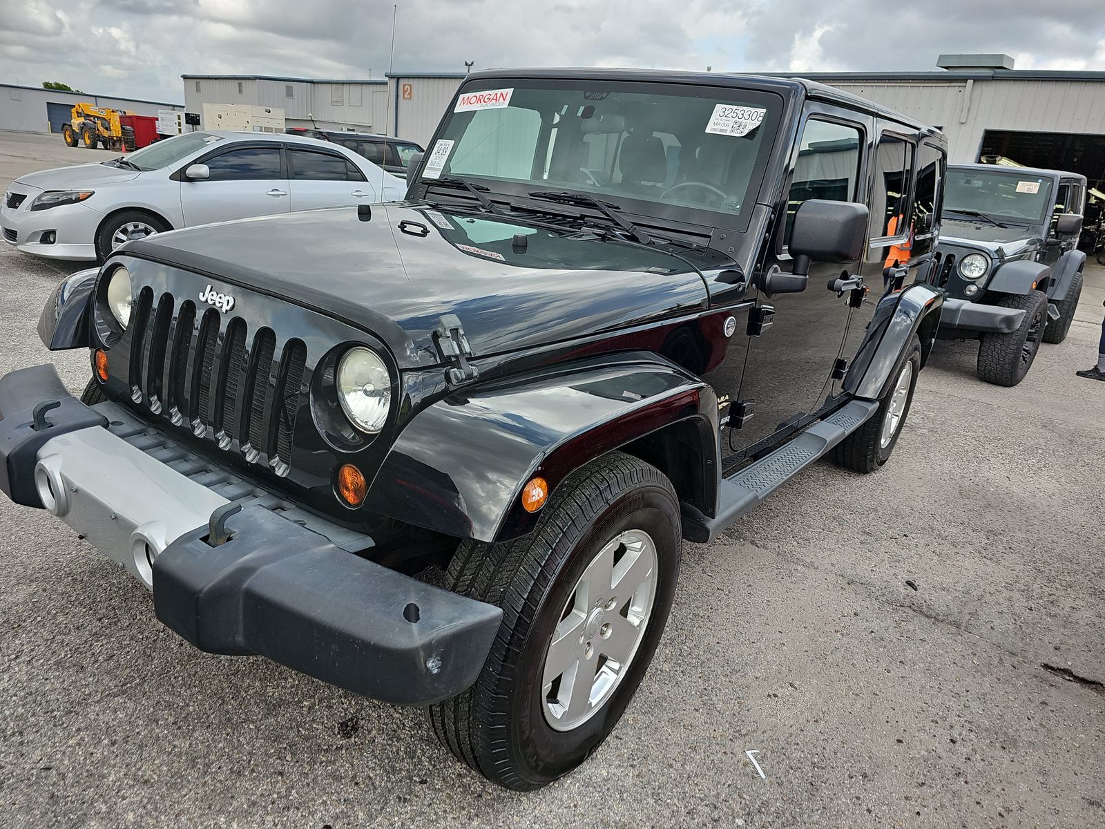 2012 Jeep Wrangler SAHARA AWD