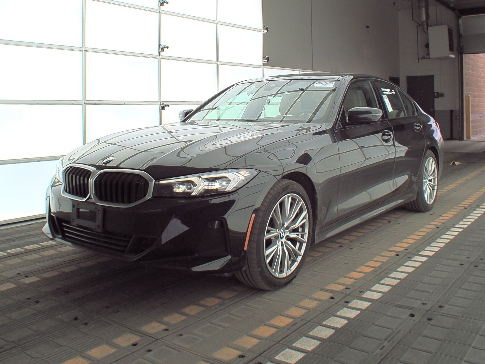 Used 2023 BMW 3 Series 330i xDrive with VIN 3MW89FF03P8D14922 for sale in Minneapolis, Minnesota