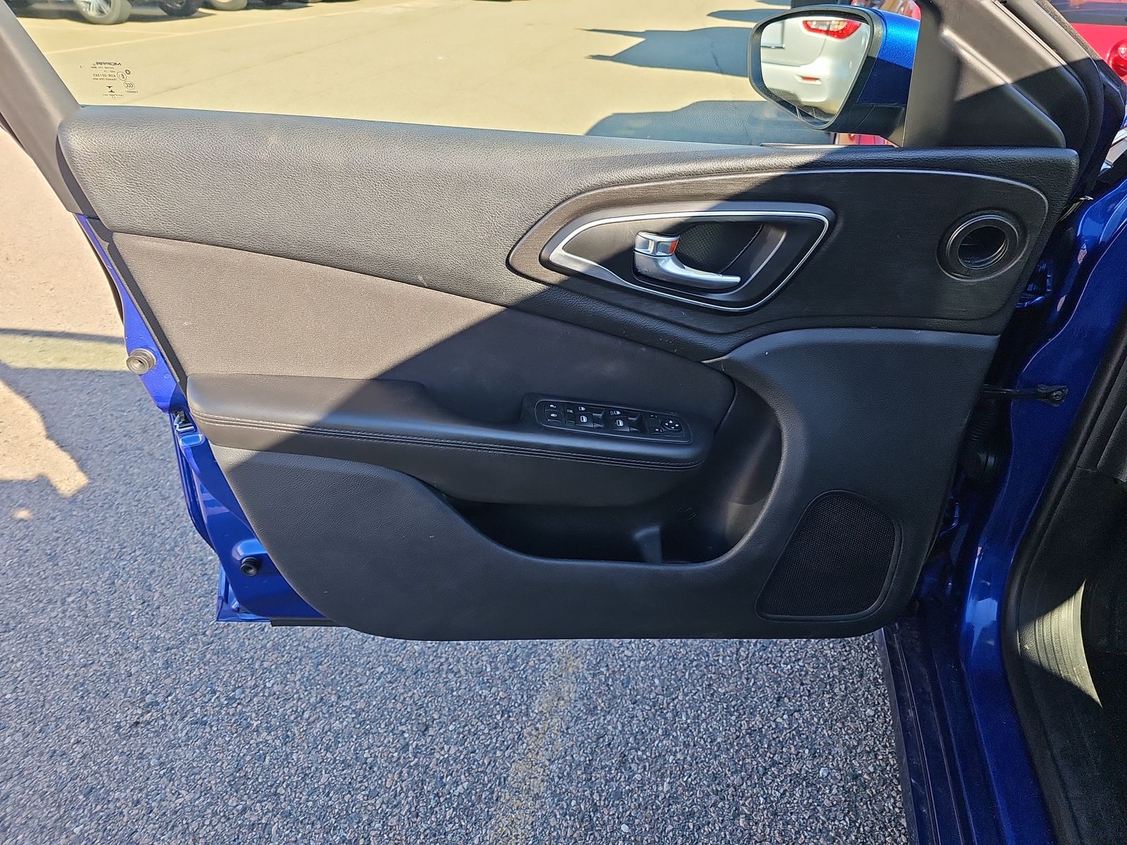 2015 Chrysler 200 LIMITED FWD